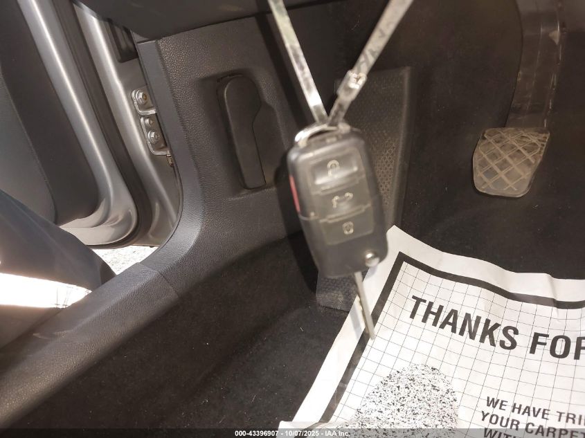 2010 Volkswagen Jetta Tdi VIN: 3VWRL7AJ5AM061760 Lot: 43396907