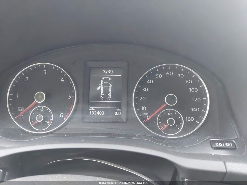 2010 Volkswagen Jetta Tdi VIN: 3VWRL7AJ5AM061760 Lot: 43396907