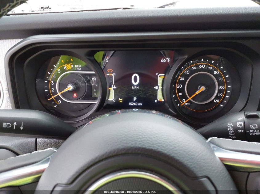 2025 Jeep Wrangler 4-Door Sahara 4X4 VIN: 1C4PJXEN3SW570518 Lot: 43396908