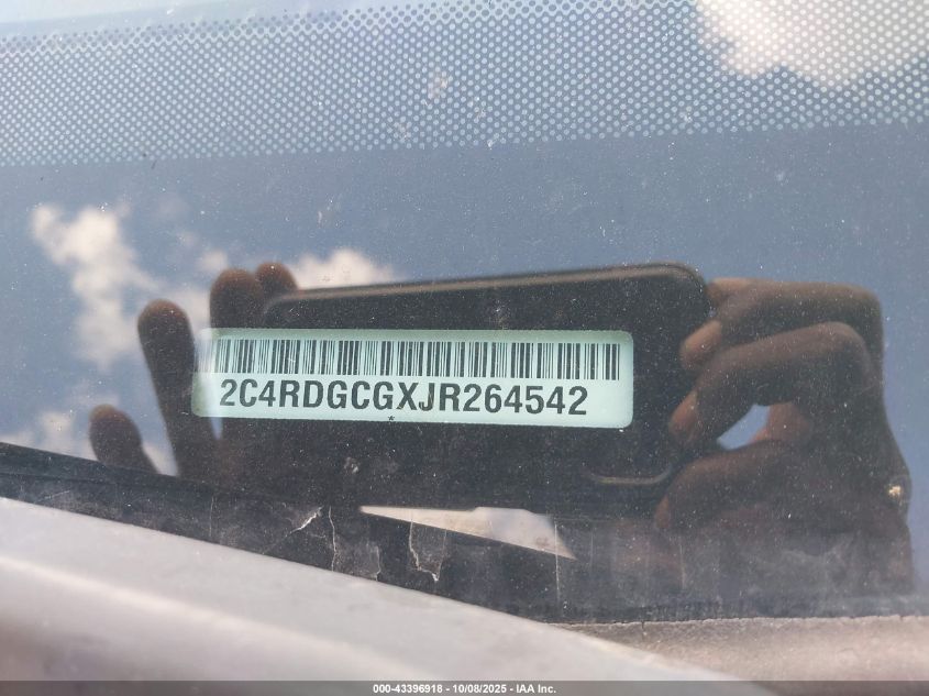 2018 Dodge Grand Caravan Sxt VIN: 2C4RDGCGXJR264542 Lot: 43396918