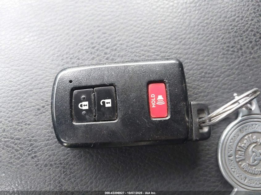 2018 Toyota Rav4 Xle VIN: JTMRFREV8JJ741992 Lot: 43396927