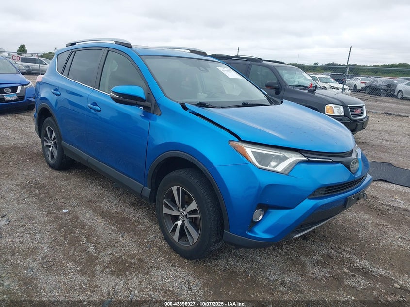 TOYOTA RAV4 XLE