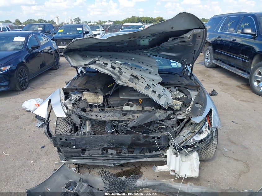 2015 INFINITI Q50 - JN1BV7APXFM332921