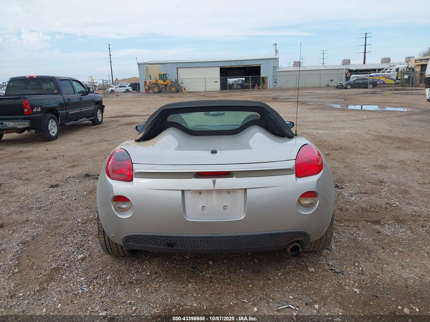 2007 Pontiac Solstice VIN: 1G2MB35B97Y132732 Lot: 43396988