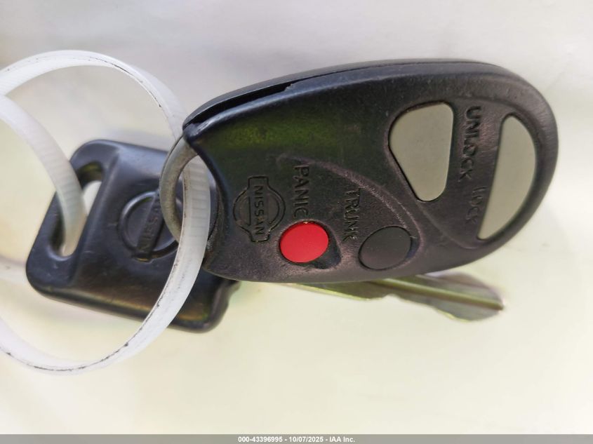 2004 Nissan Sentra 1.8S VIN: 3N1CB51D04L883941 Lot: 43396995