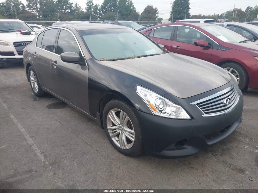 INFINITI G37 JOURNEY