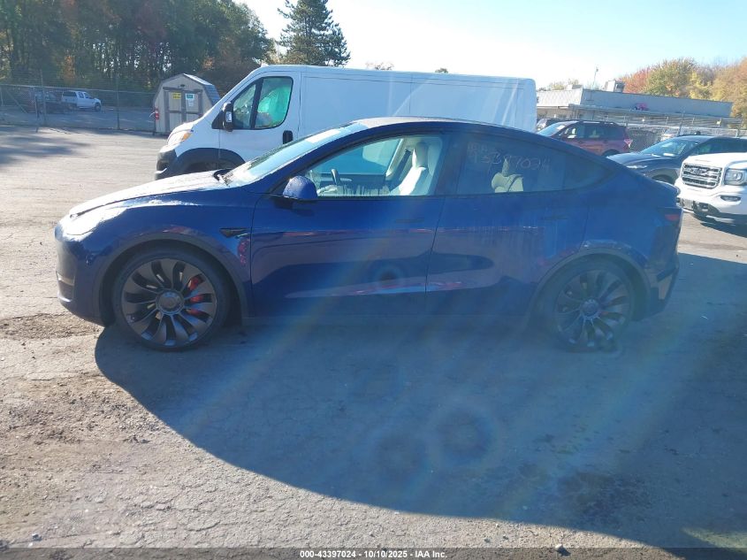 2023 Tesla Model Y Performance Dual Motor All-Wheel Drive VIN: 7SAYGDEF4PF711895 Lot: 43397024