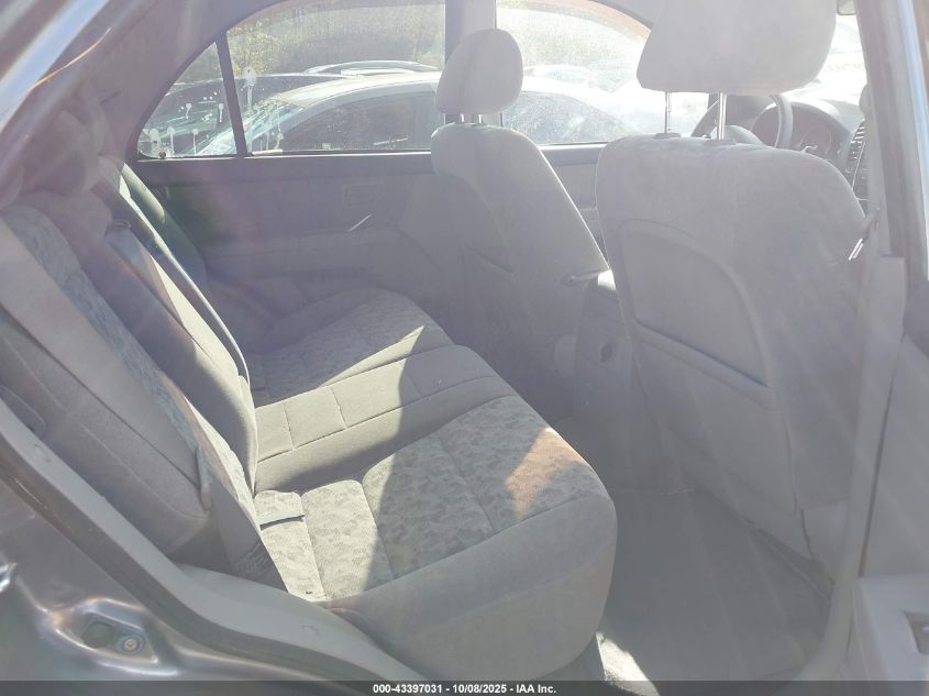 2008 Kia Sorento Lx Base VIN: KNDJD735385761564 Lot: 43397031