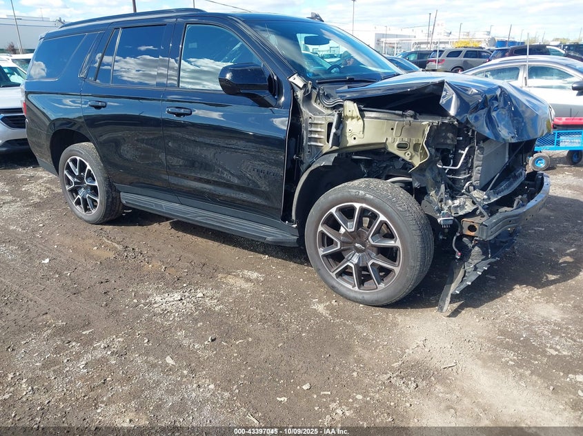 CHEVROLET TAHOE 4WD RST
