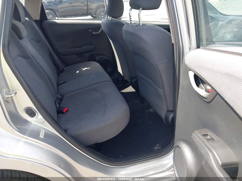 2013 Honda Fit VIN: JHMGE8H37DC075715 Lot: 43397070