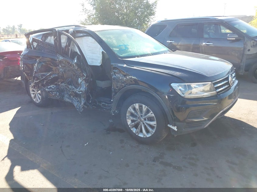 VOLKSWAGEN TIGUAN 2.0T S