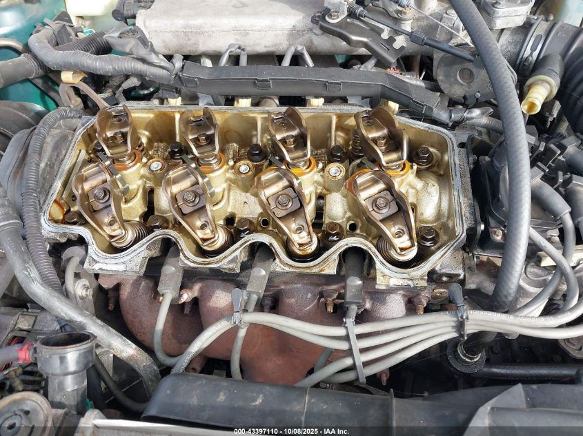 1998 Ford Escort Se VIN: 1FAFP13P7WW232840 Lot: 43397110