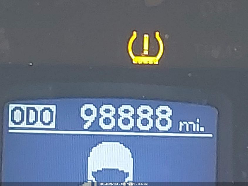 2010 Hyundai Genesis 3.8 VIN: KMHGC4DE4AU100045 Lot: 43397134