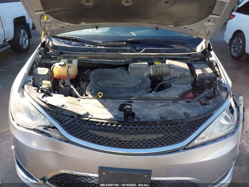 2020 Chrysler Pacifica Touring L VIN: 2C4RC1BG5LR173361 Lot: 43397140