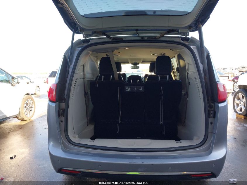 2020 Chrysler Pacifica Touring L VIN: 2C4RC1BG5LR173361 Lot: 43397140