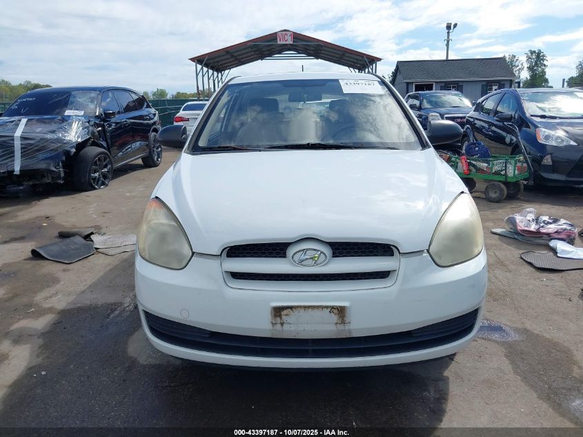2008 Hyundai Accent Gs VIN: KMHCM36CX8U058797 Lot: 43397187