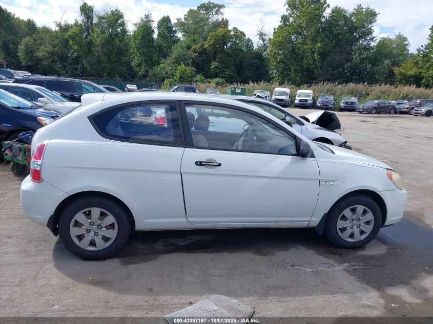 2008 Hyundai Accent Gs VIN: KMHCM36CX8U058797 Lot: 43397187