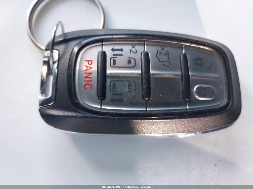 2022 Chrysler Pacifica Touring L VIN: 2C4RC1BG9NR106362 Lot: 43397190