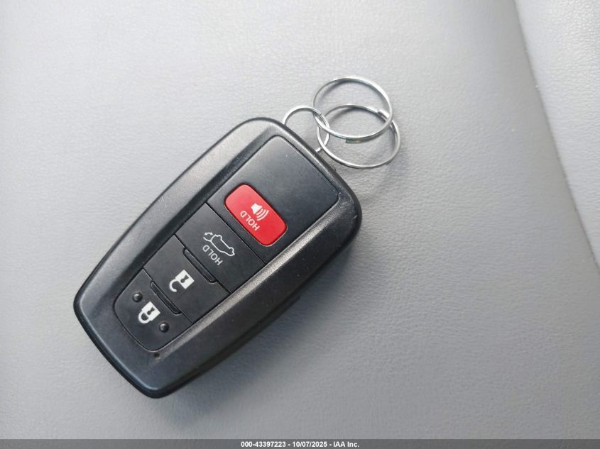 2022 Toyota Rav4 Hybrid Xle Premium VIN: JTMB6RFV4ND069563 Lot: 43397223