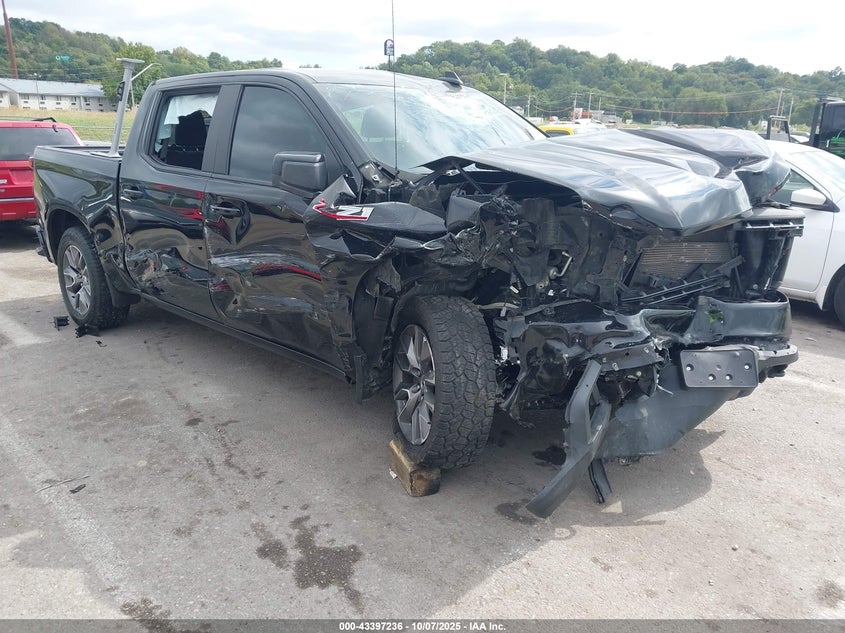 CHEVROLET SILVERADO 1500 RST