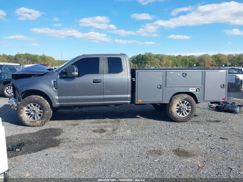 2022 Ford F-350 Chassis Xl VIN: 1FD8X3FT6NEC23540 Lot: 43397306