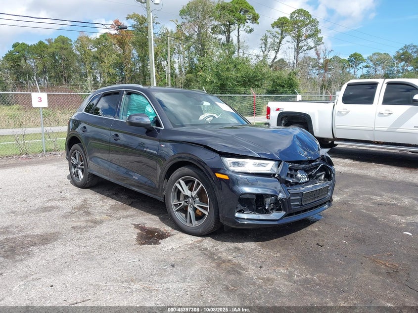 AUDI Q5 PREMIUM PLUS 55 TFSI E QUATTRO S TRONIC