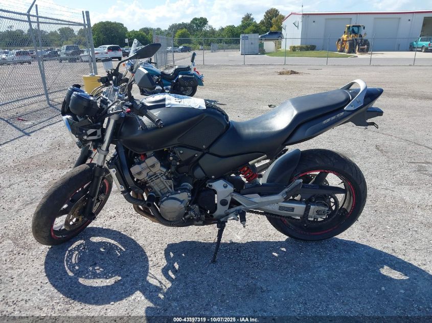 2002 Honda Cb900 F VIN: JH2SC48062M000373 Lot: 43397319