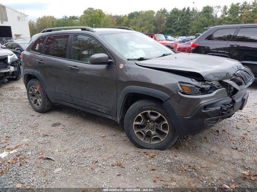 JEEP CHEROKEE TRAILHAWK 4X4