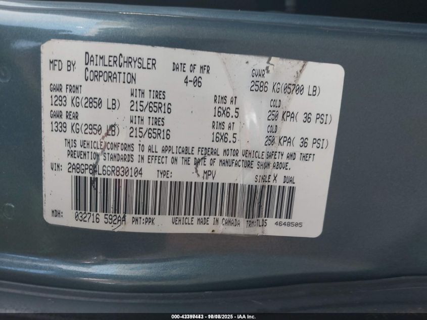 2007 Dodge Grand Caravan Sxt VIN: 2D4GP44L27R174175 Lot: 43397443