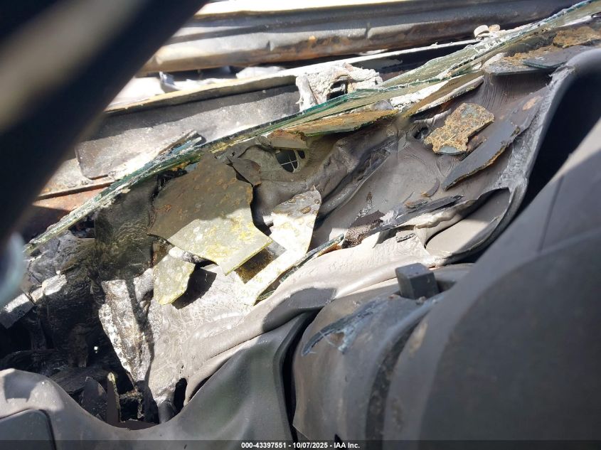 2002 Ford F-250 Lariat/Xl/Xlt VIN: 1FTNX20L72EC61204 Lot: 43397551