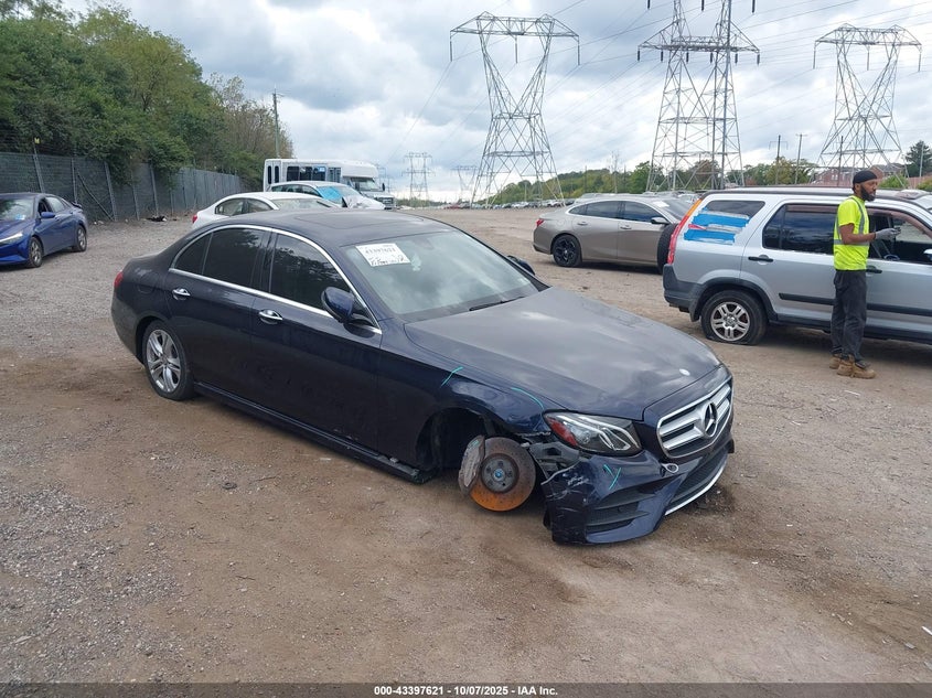 MERCEDES-BENZ E-CLASS 4MATIC