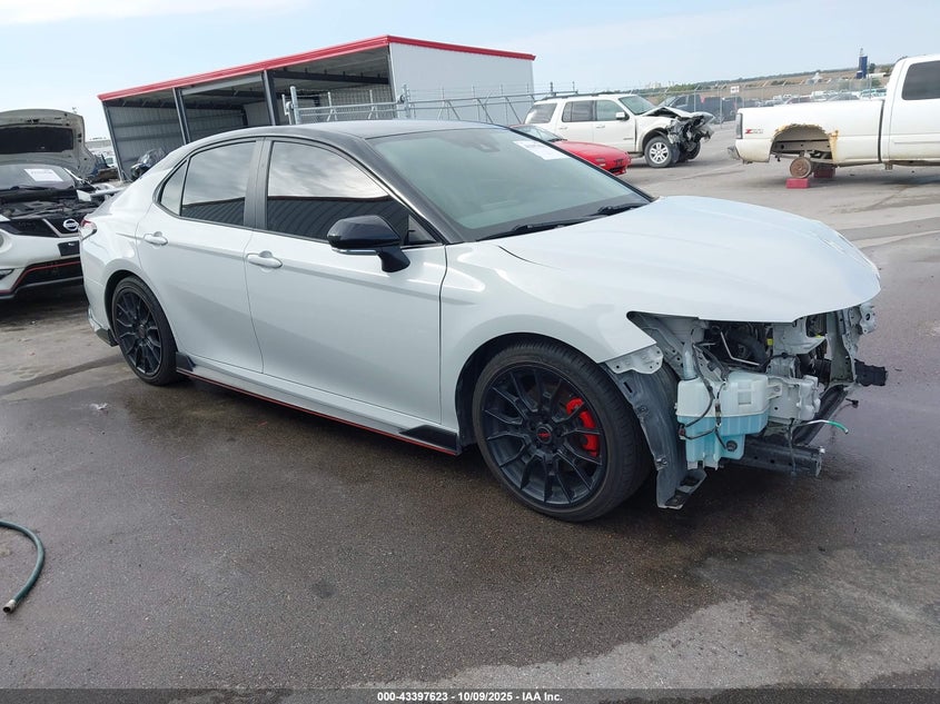TOYOTA CAMRY TRD