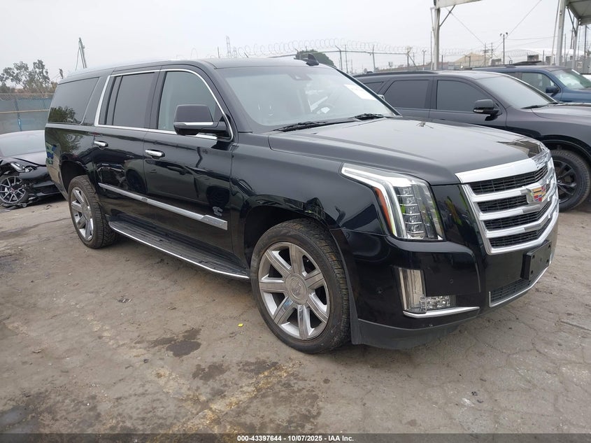 CADILLAC ESCALADE 2WD LUXURY