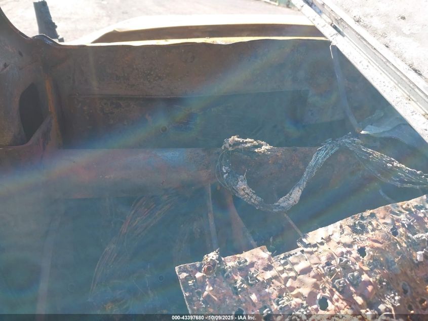 2002 Ford F-350 Lariat/Xl/Xlt VIN: 1FTSW31S12EA50744 Lot: 43397680