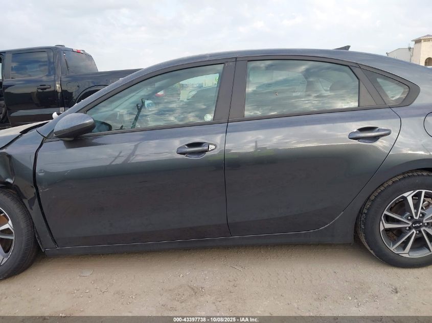 2024 Kia Forte Lxs VIN: 3KPF24AD6RE768079 Lot: 43397738