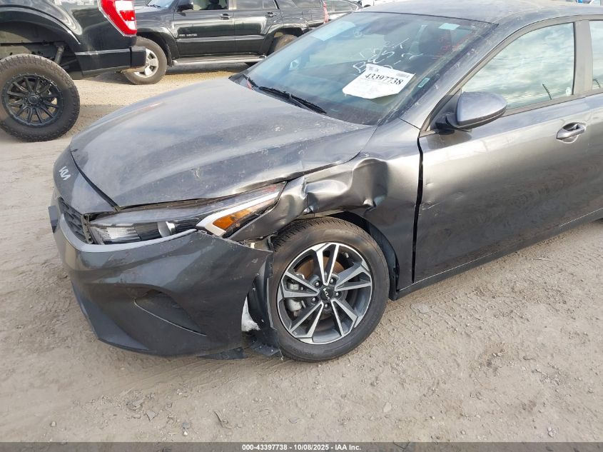 2024 Kia Forte Lxs VIN: 3KPF24AD6RE768079 Lot: 43397738