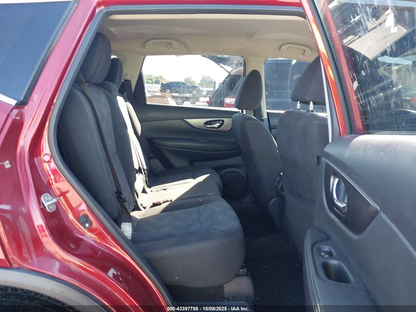 2016 NISSAN ROGUE SV KNMAT2MV5GP639196