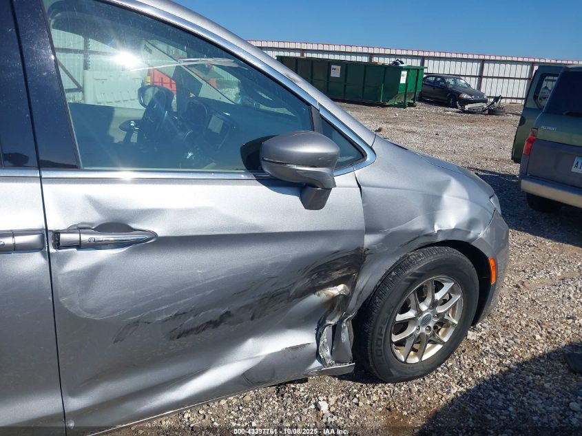 2021 Chrysler Pacifica Touring L VIN: 2C4RC1BG8MR528041 Lot: 43397761