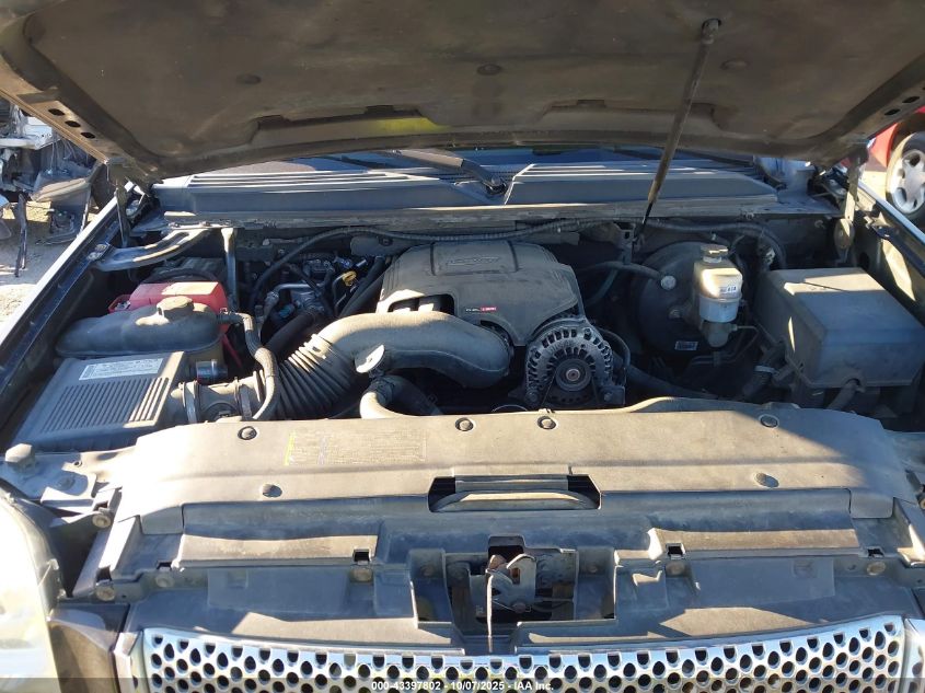 2007 GMC Yukon Xl 1500 Denali VIN: 1GKFK66807J240548 Lot: 43397802