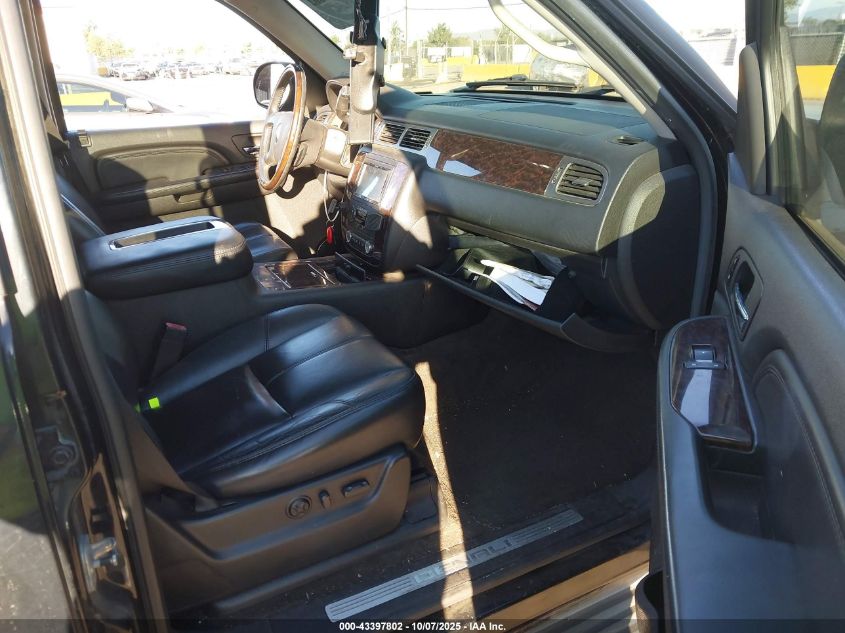 2007 GMC Yukon Xl 1500 Denali VIN: 1GKFK66807J240548 Lot: 43397802