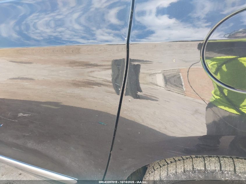 2017 Chrysler Pacifica Touring-L VIN: 2C4RC1BG4HR507418 Lot: 43397819