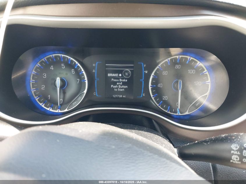 2017 Chrysler Pacifica Touring-L VIN: 2C4RC1BG4HR507418 Lot: 43397819