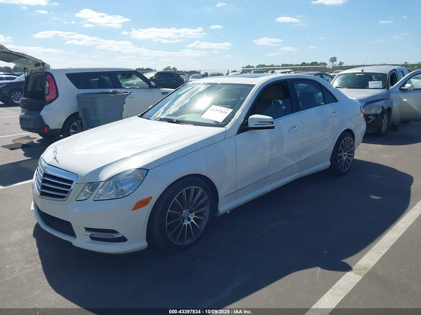2013 MERCEDES-BENZ E 350 WDDHF5KB5DA664412
