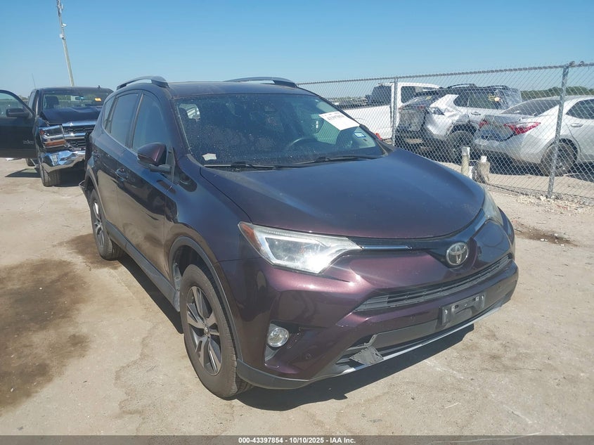 TOYOTA RAV4 XLE