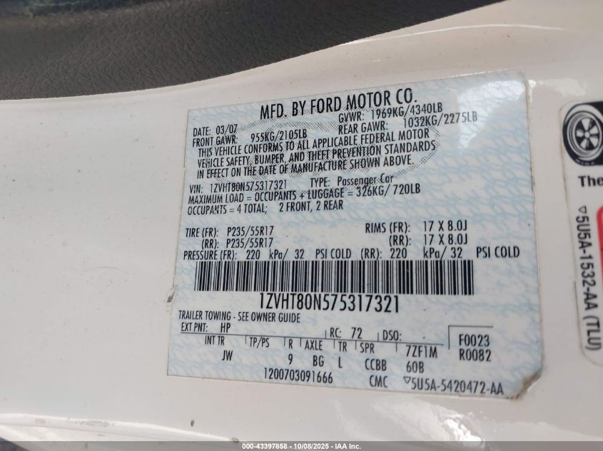 2007 Ford Mustang V6 Deluxe/V6 Premium VIN: 1ZVHT80N575317321 Lot: 43397858