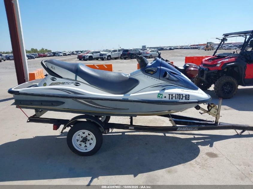 2004 Kawasaki Jetski Stx-12F VIN: KAW41280K304 Lot: 43397903