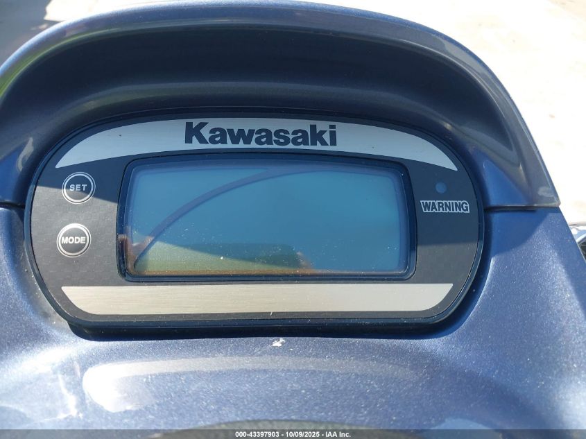 2004 Kawasaki Jetski Stx-12F VIN: KAW41280K304 Lot: 43397903