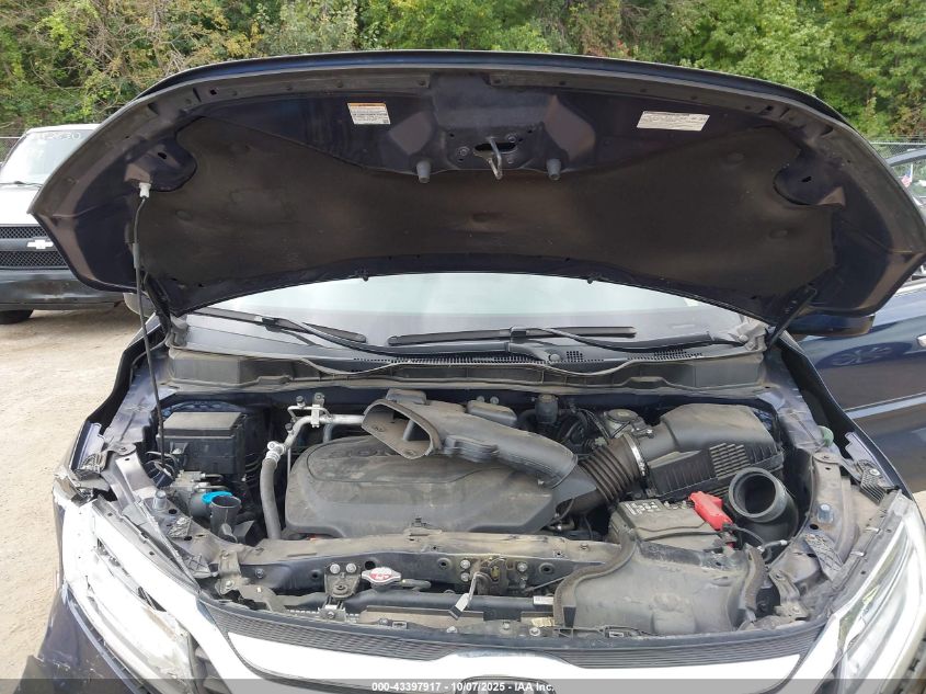 2018 Honda Odyssey Elite VIN: 5FNRL6H92JB030933 Lot: 43397917