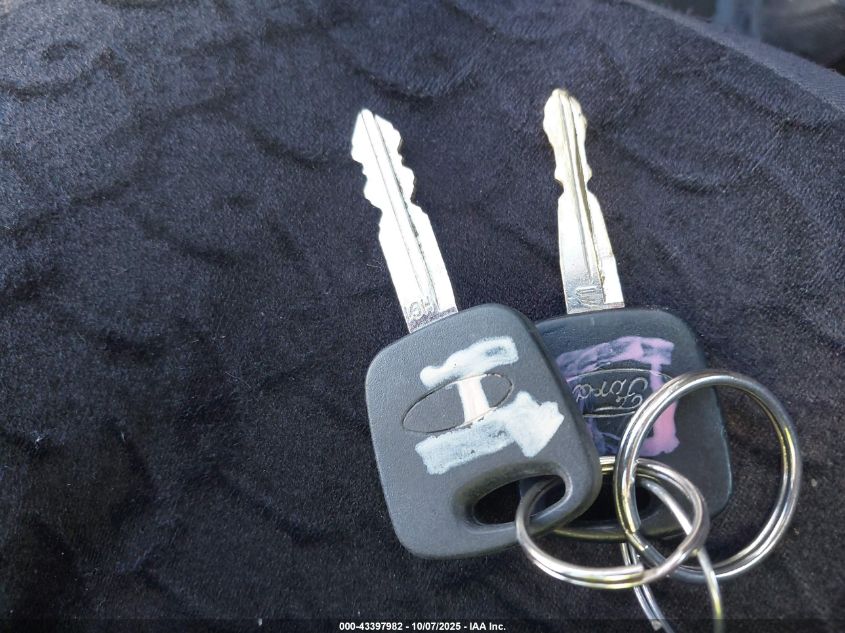 2001 Ford Focus Lx VIN: 1FAFP33P31W253995 Lot: 43397982