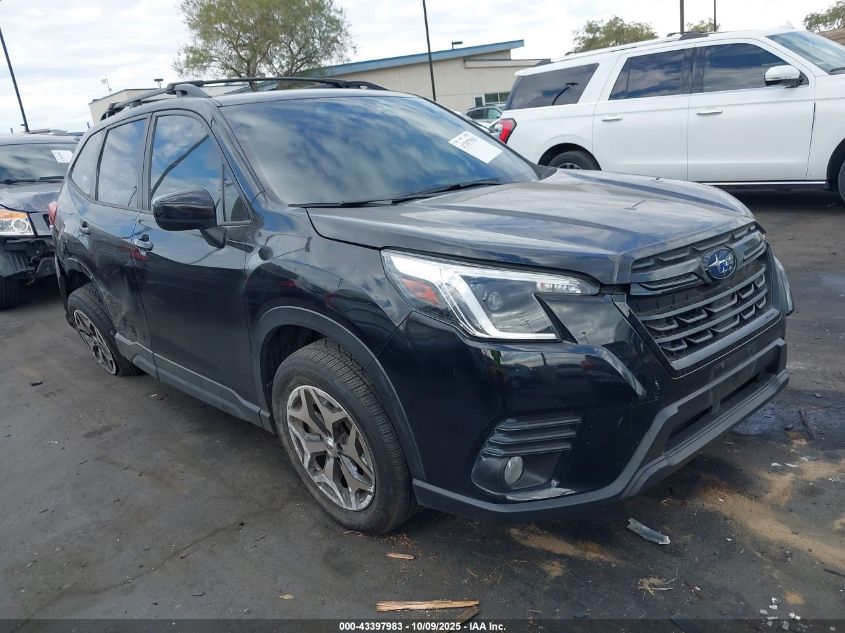 SUBARU FORESTER PREMIUM